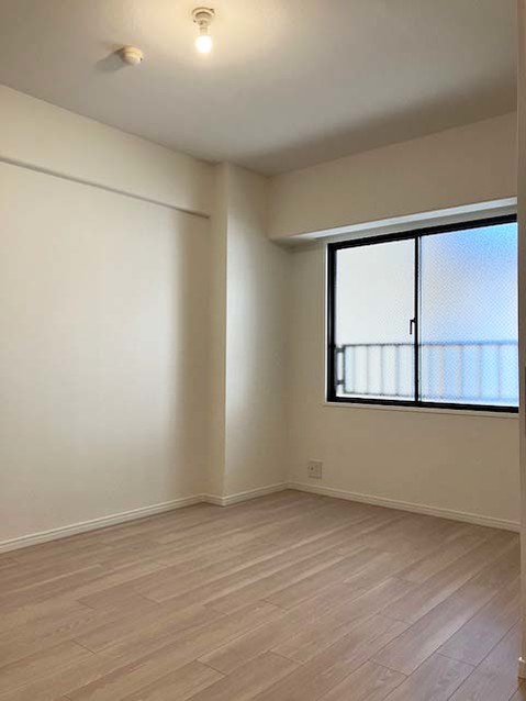 apartment 京都府京都市西京区大枝北沓掛町２丁目12-1　サンシティ桂坂壱番館1Ｆ