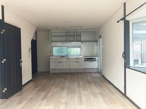 detached 京都府京都市西京区大枝北沓掛町２丁目12-1　サンシティ桂坂壱番館1Ｆ