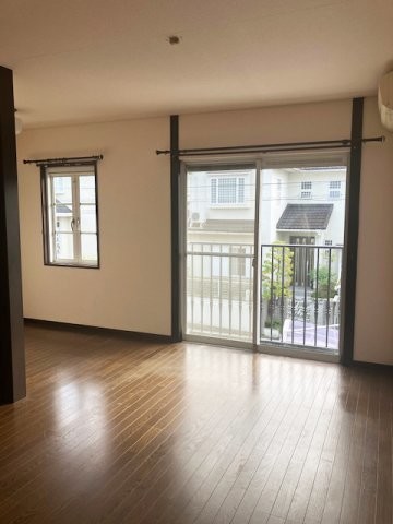detached 京都府京都市西京区大枝北沓掛町２丁目12-1　サンシティ桂坂壱番館1Ｆ