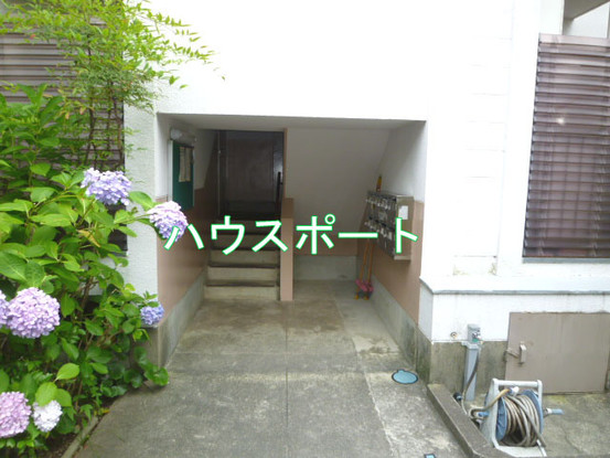 apartment 京都府京都市西京区大枝北沓掛町２丁目12-1　サンシティ桂坂壱番館1Ｆ