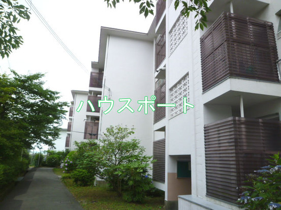 apartment 京都府京都市西京区大枝北沓掛町２丁目12-1　サンシティ桂坂壱番館1Ｆ