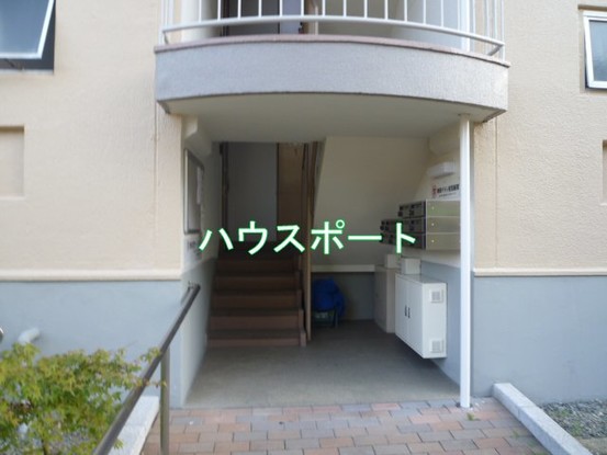 apartment 京都府京都市西京区大枝北沓掛町２丁目12-1　サンシティ桂坂壱番館1Ｆ