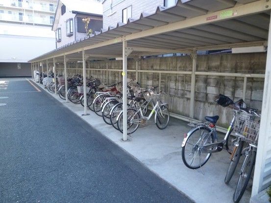 apartment 京都府京都市西京区大枝北沓掛町２丁目12-1　サンシティ桂坂壱番館1Ｆ