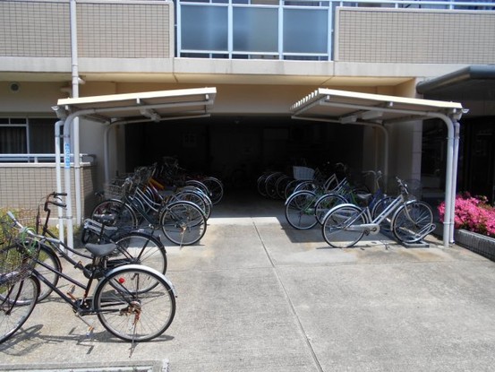 apartment 京都府京都市西京区大枝北沓掛町２丁目12-1　サンシティ桂坂壱番館1Ｆ