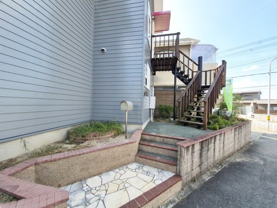 detached 京都府京都市西京区大枝北沓掛町２丁目12-1　サンシティ桂坂壱番館1Ｆ