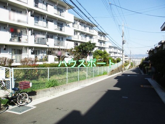 apartment 京都府京都市西京区大枝北沓掛町２丁目12-1　サンシティ桂坂壱番館1Ｆ