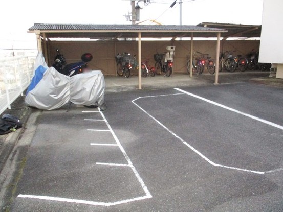 apartment 京都府京都市西京区大枝北沓掛町２丁目12-1　サンシティ桂坂壱番館1Ｆ