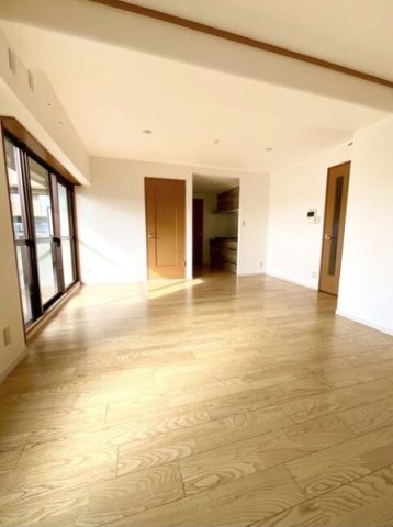 apartment 京都府京都市西京区大枝北沓掛町２丁目12-1　サンシティ桂坂壱番館1Ｆ