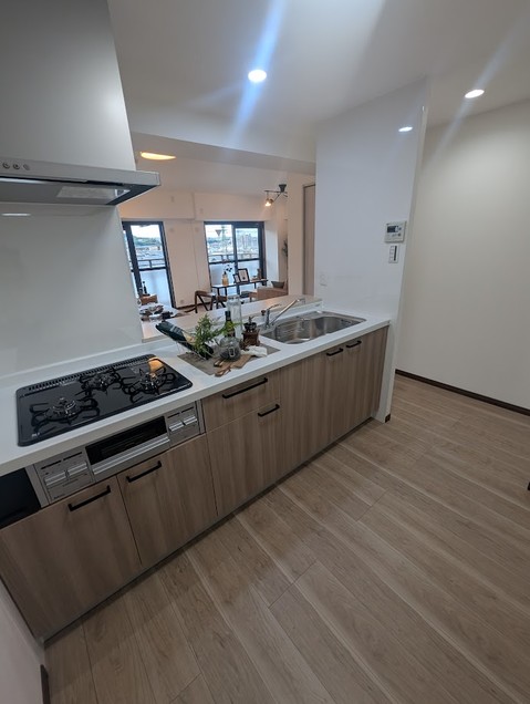 apartment 京都府京都市西京区大枝北沓掛町２丁目12-1　サンシティ桂坂壱番館1Ｆ