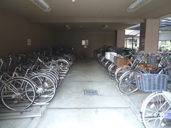 apartment 京都府京都市西京区大枝北沓掛町２丁目12-1　サンシティ桂坂壱番館1Ｆ