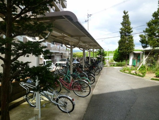 apartment 京都府京都市西京区大枝北沓掛町２丁目12-1　サンシティ桂坂壱番館1Ｆ