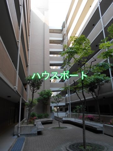 apartment 京都府京都市西京区大枝北沓掛町２丁目12-1　サンシティ桂坂壱番館1Ｆ