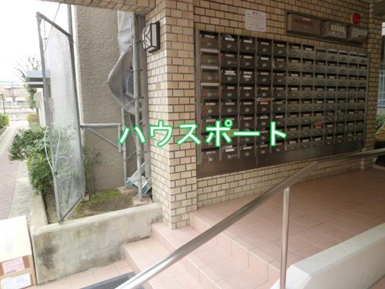 apartment 京都府京都市西京区大枝北沓掛町２丁目12-1　サンシティ桂坂壱番館1Ｆ