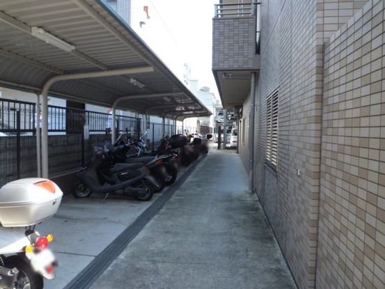 apartment 京都府京都市西京区大枝北沓掛町２丁目12-1　サンシティ桂坂壱番館1Ｆ