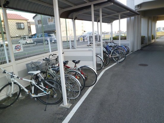 apartment 京都府京都市西京区大枝北沓掛町２丁目12-1　サンシティ桂坂壱番館1Ｆ