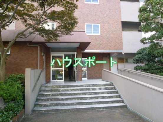 apartment 京都府京都市西京区大枝北沓掛町２丁目12-1　サンシティ桂坂壱番館1Ｆ