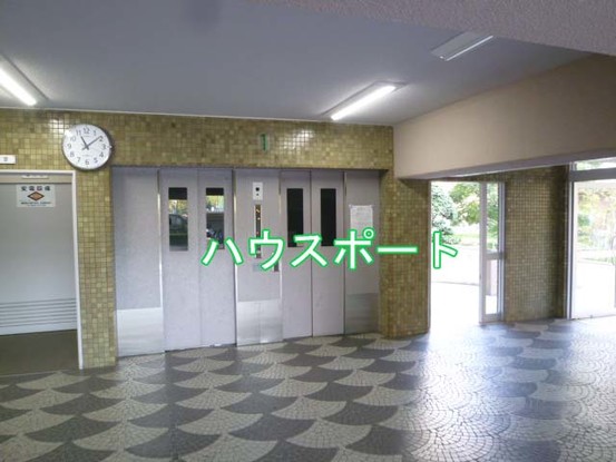 apartment 京都府京都市西京区大枝北沓掛町２丁目12-1　サンシティ桂坂壱番館1Ｆ