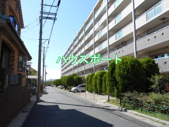 apartment 京都府京都市西京区大枝北沓掛町２丁目12-1　サンシティ桂坂壱番館1Ｆ