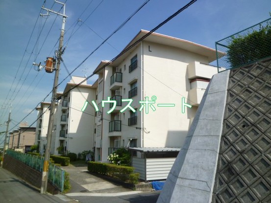 apartment 京都府京都市西京区大枝北沓掛町２丁目12-1　サンシティ桂坂壱番館1Ｆ