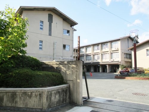 apartment 京都府京都市西京区大枝北沓掛町２丁目12-1　サンシティ桂坂壱番館1Ｆ
