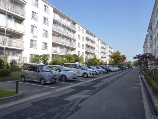apartment 京都府京都市西京区大枝北沓掛町２丁目12-1　サンシティ桂坂壱番館1Ｆ