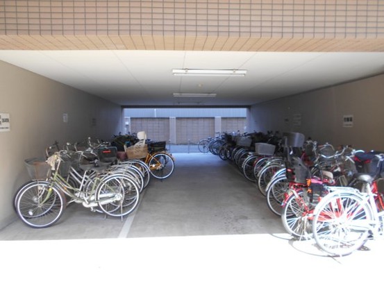 apartment 京都府京都市西京区大枝北沓掛町２丁目12-1　サンシティ桂坂壱番館1Ｆ