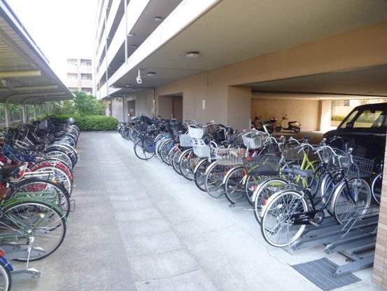 apartment 京都府京都市西京区大枝北沓掛町２丁目12-1　サンシティ桂坂壱番館1Ｆ