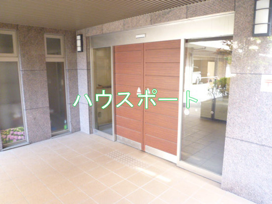apartment 京都府京都市西京区大枝北沓掛町２丁目12-1　サンシティ桂坂壱番館1Ｆ