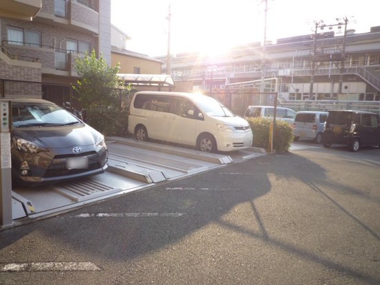 apartment 京都府京都市西京区大枝北沓掛町２丁目12-1　サンシティ桂坂壱番館1Ｆ