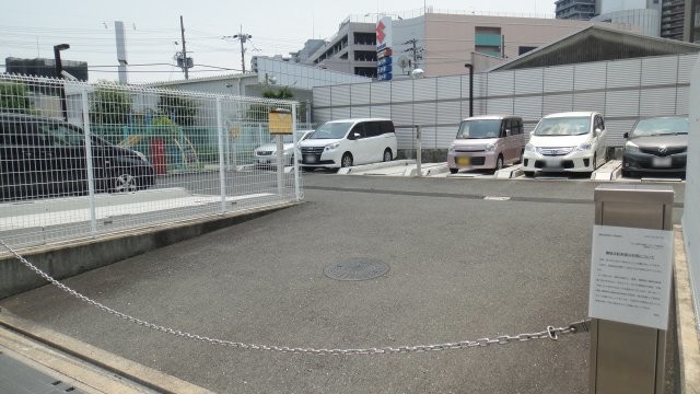 apartment 京都府京都市西京区大枝北沓掛町２丁目12-1　サンシティ桂坂壱番館1Ｆ