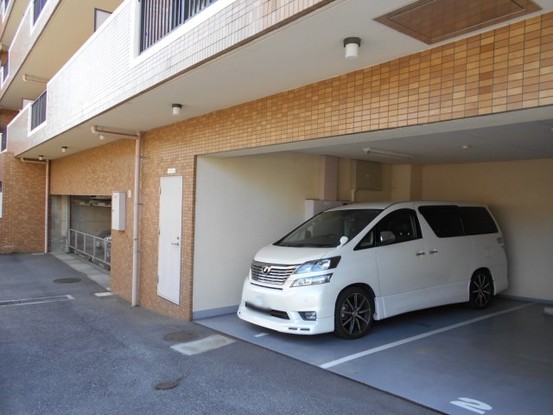 apartment 京都府京都市西京区大枝北沓掛町２丁目12-1　サンシティ桂坂壱番館1Ｆ