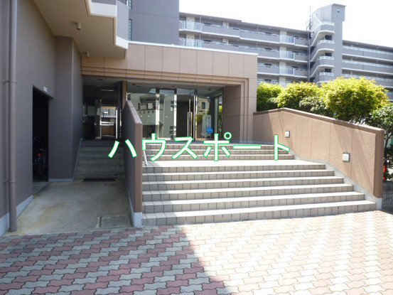 apartment 京都府京都市西京区大枝北沓掛町２丁目12-1　サンシティ桂坂壱番館1Ｆ