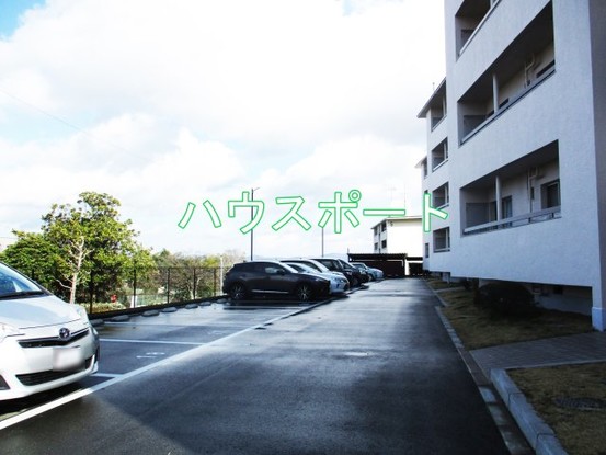apartment 京都府京都市西京区大枝北沓掛町２丁目12-1　サンシティ桂坂壱番館1Ｆ