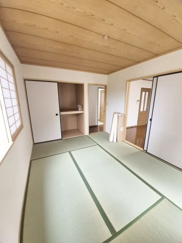 detached 京都府京都市西京区大枝北沓掛町２丁目12-1　サンシティ桂坂壱番館1Ｆ