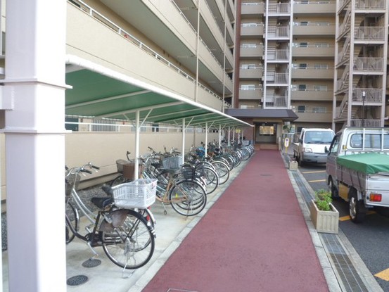 apartment 京都府京都市西京区大枝北沓掛町２丁目12-1　サンシティ桂坂壱番館1Ｆ