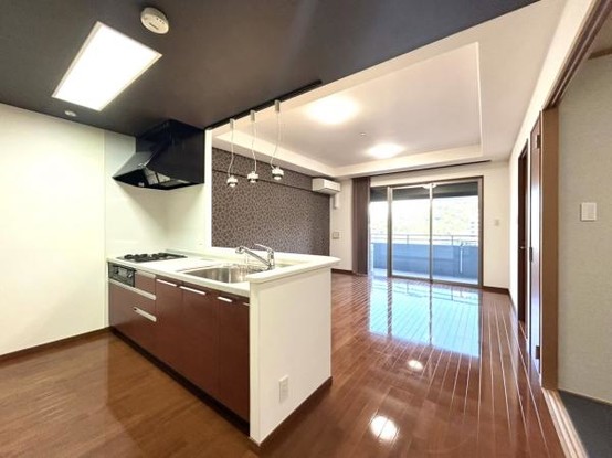 apartment 香川県丸亀市田村町1774番地2　マイタウン　西棟中