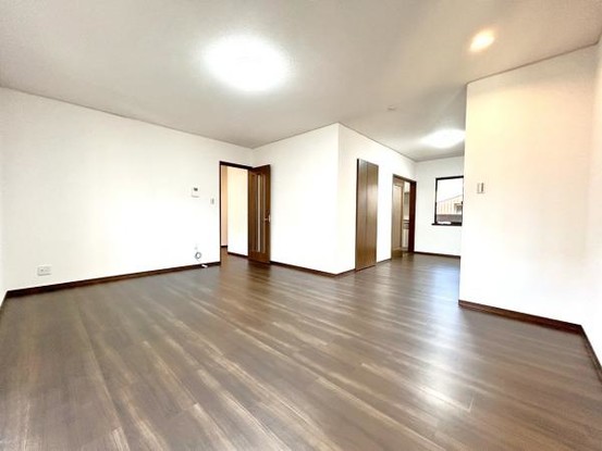 detached 香川県丸亀市田村町1774番地2　マイタウン　西棟中