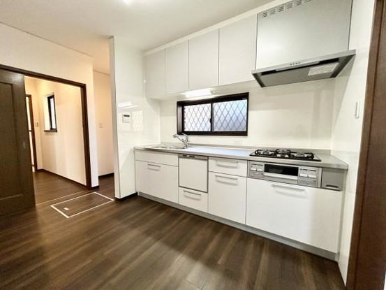 detached 香川県丸亀市田村町1774番地2　マイタウン　西棟中