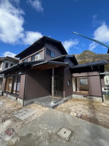 detached 広島県広島市安佐北区亀山南２丁目
地図を見る