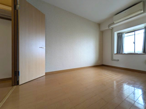 apartment 広島県安芸郡府中町八幡１丁目４－２３