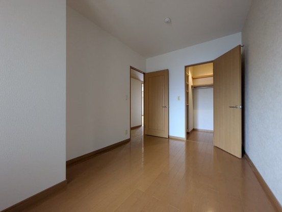 apartment 広島県安芸郡府中町八幡１丁目４－２３