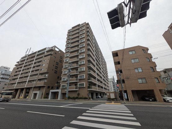 apartment 広島県安芸郡府中町八幡１丁目４－２３