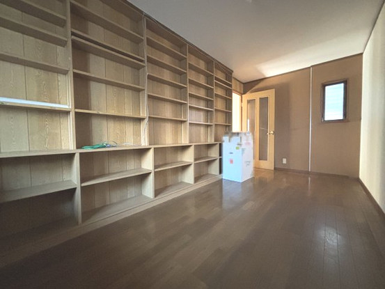 detached 広島県広島市安佐北区亀崎２丁目
地図を見る