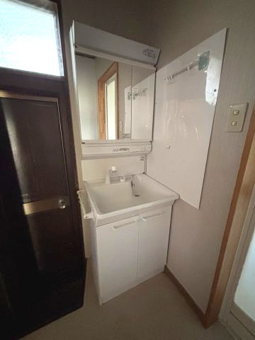 detached 広島県広島市安佐北区亀崎２丁目
地図を見る