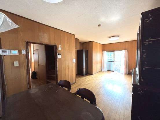 detached 広島県広島市安佐北区亀崎２丁目
地図を見る