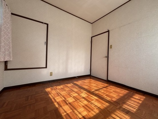 detached 広島県広島市安佐北区亀崎２丁目
地図を見る