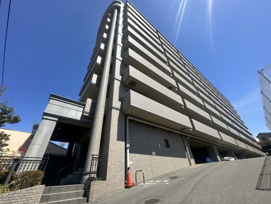 apartment 広島県安芸郡府中町八幡１丁目４－２３