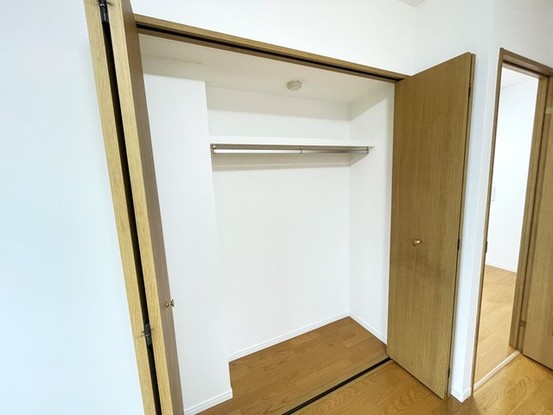 apartment 埼玉県上尾市谷津２丁目２番１号ショーサンプラザ５Ｆ