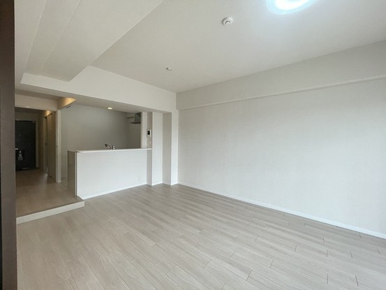apartment 埼玉県上尾市谷津２丁目２番１号ショーサンプラザ５Ｆ