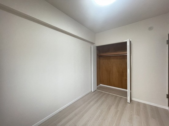 apartment 埼玉県上尾市谷津２丁目２番１号ショーサンプラザ５Ｆ